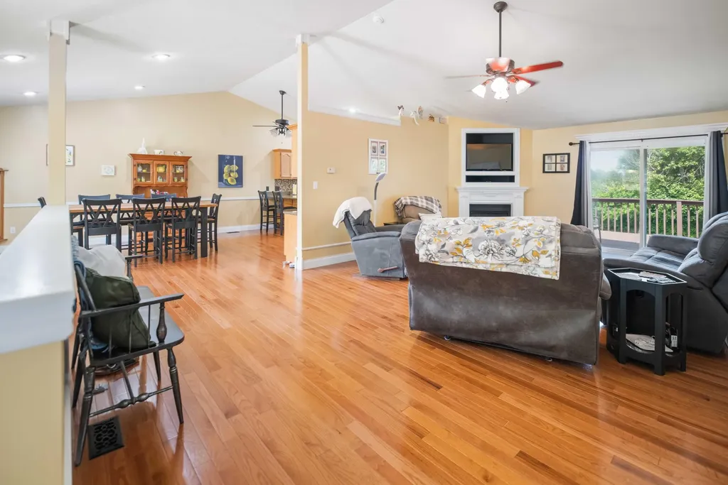 55 Summit Pointe Drive Somerset KY 42503