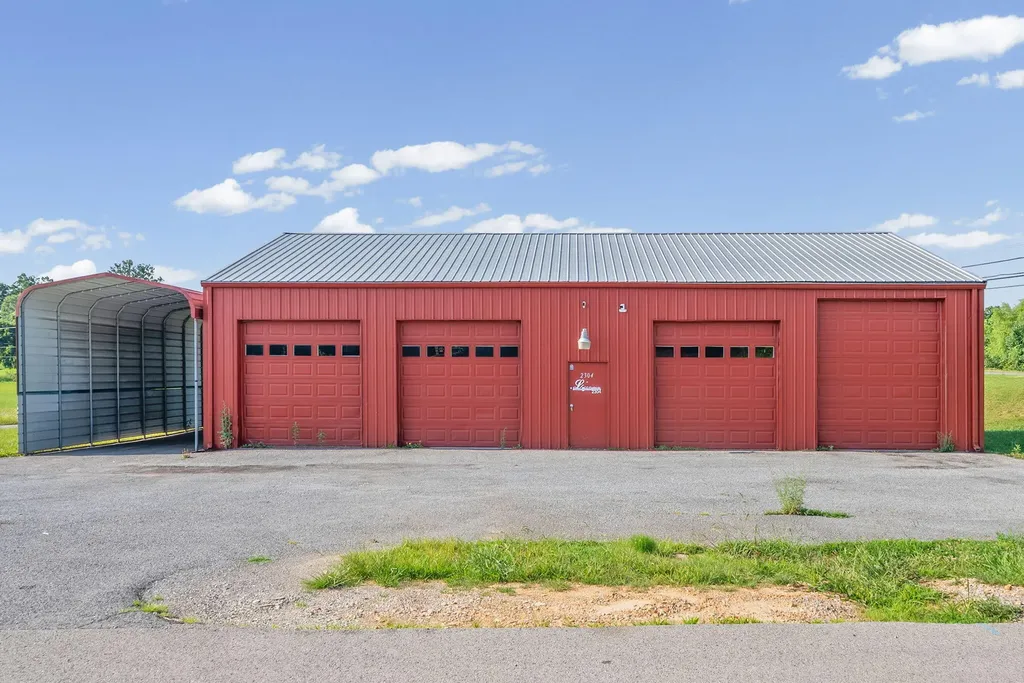 2304 Dawson Springs Road Hopkinsville KY 42240