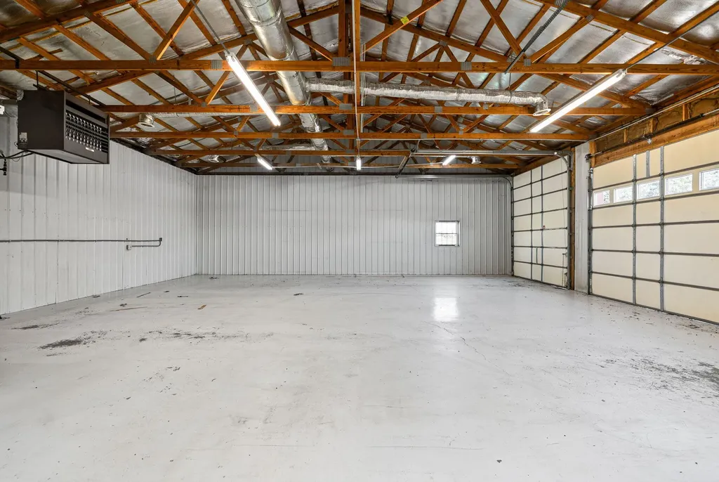 2304 Dawson Springs Road Hopkinsville KY 42240