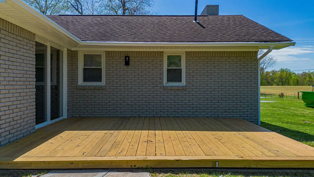 330 E M Hurley Road Calvert City KY 42029