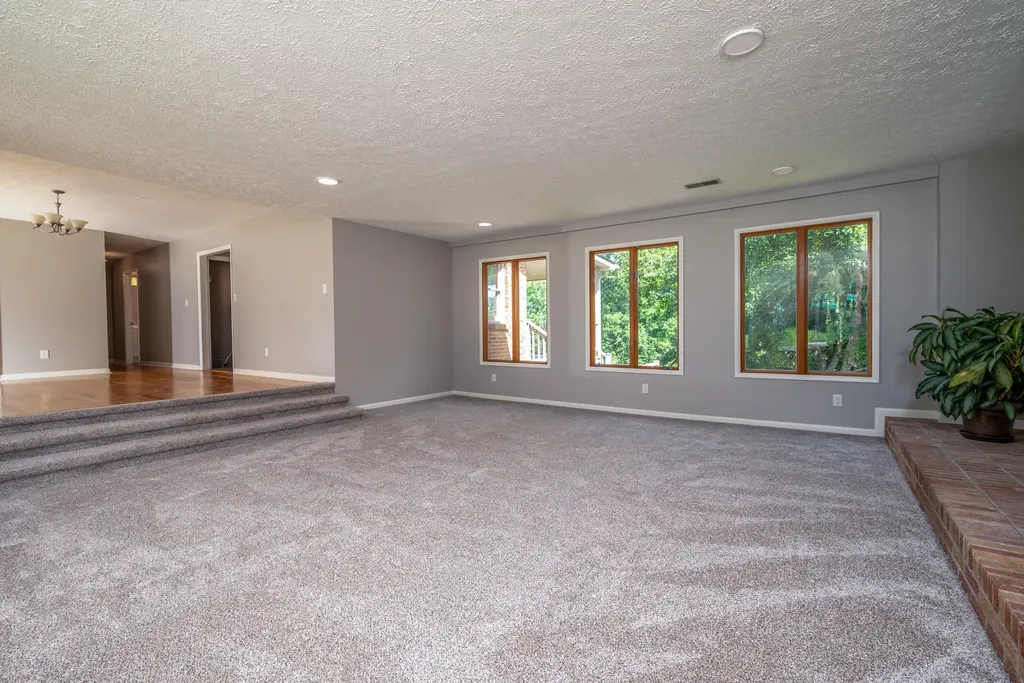 110 Keeton Avenue West Liberty KY 41472