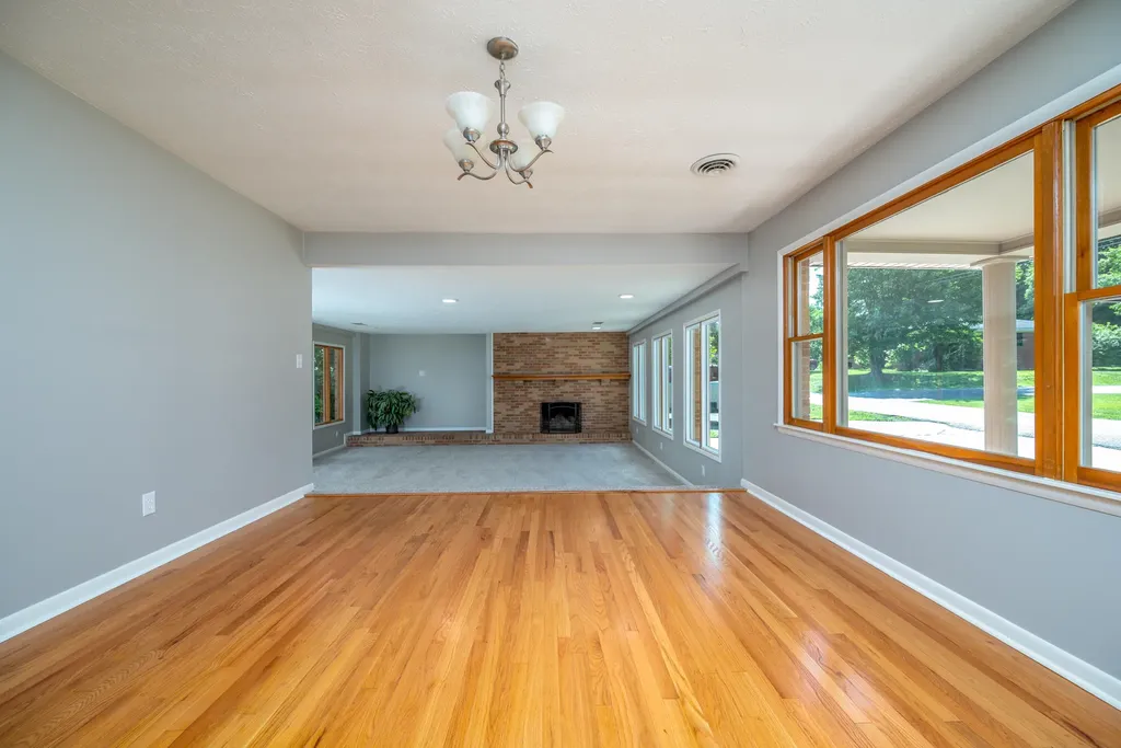 110 Keeton Avenue West Liberty KY 41472