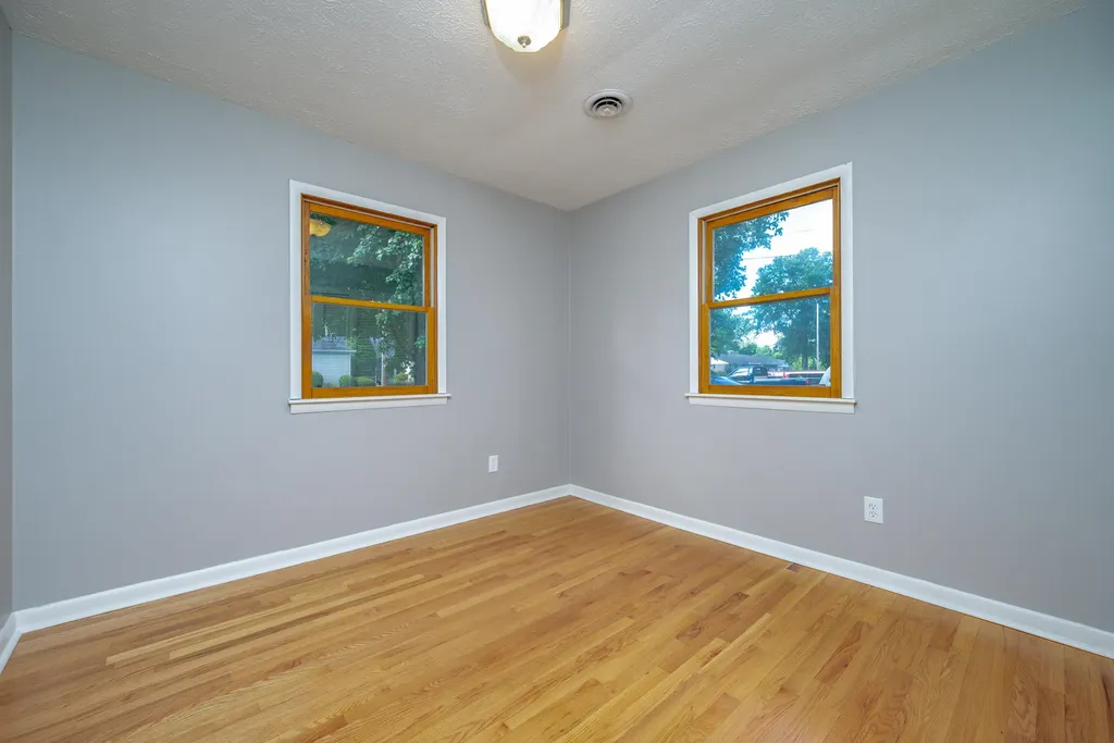 110 Keeton Avenue West Liberty KY 41472