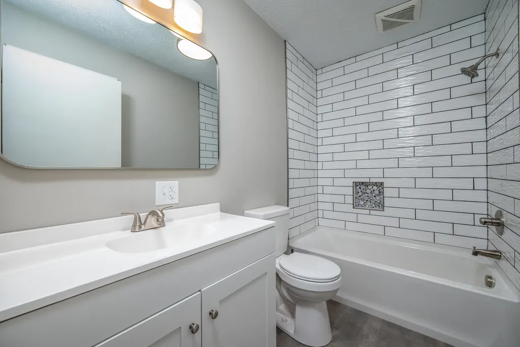 110 Keeton Avenue West Liberty KY 41472