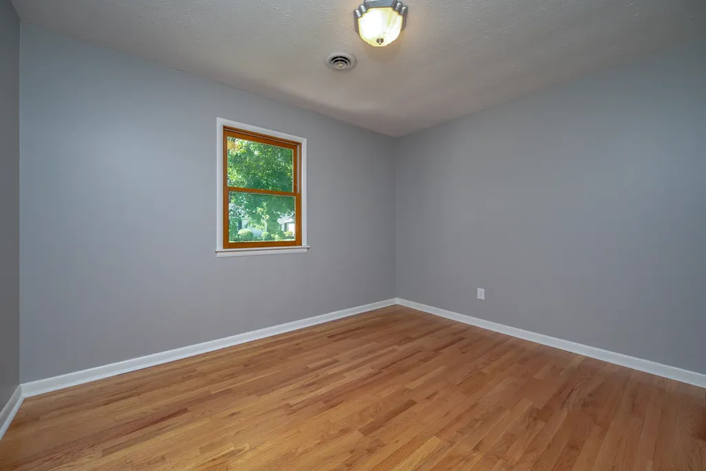 110 Keeton Avenue West Liberty KY 41472