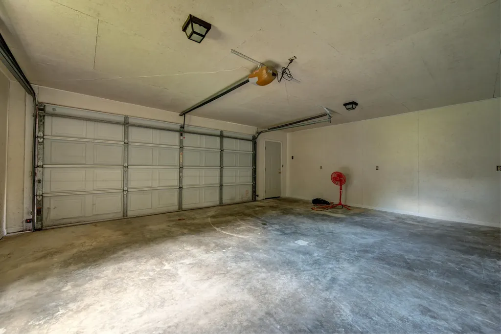 110 Keeton Avenue West Liberty KY 41472