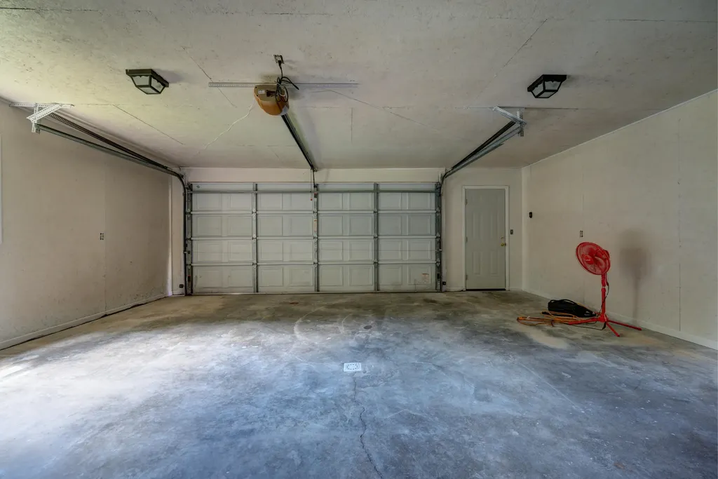 110 Keeton Avenue West Liberty KY 41472