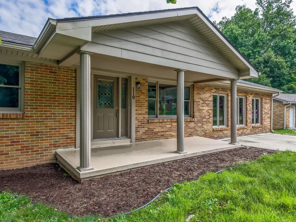 110 Keeton Avenue West Liberty KY 41472