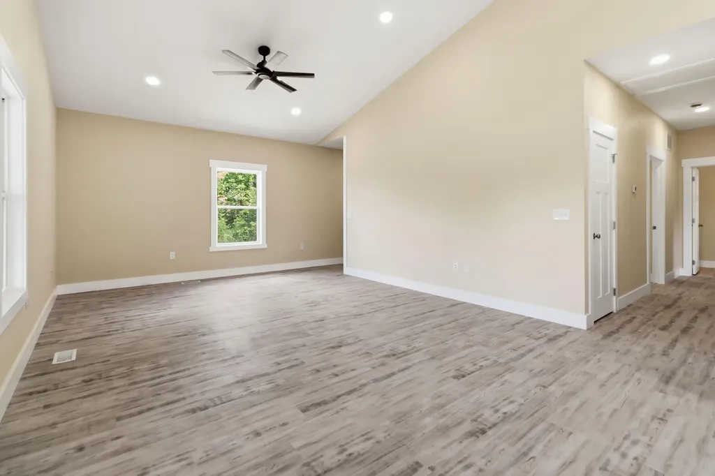 141 Limestone Street Mt Vernon KY 40456