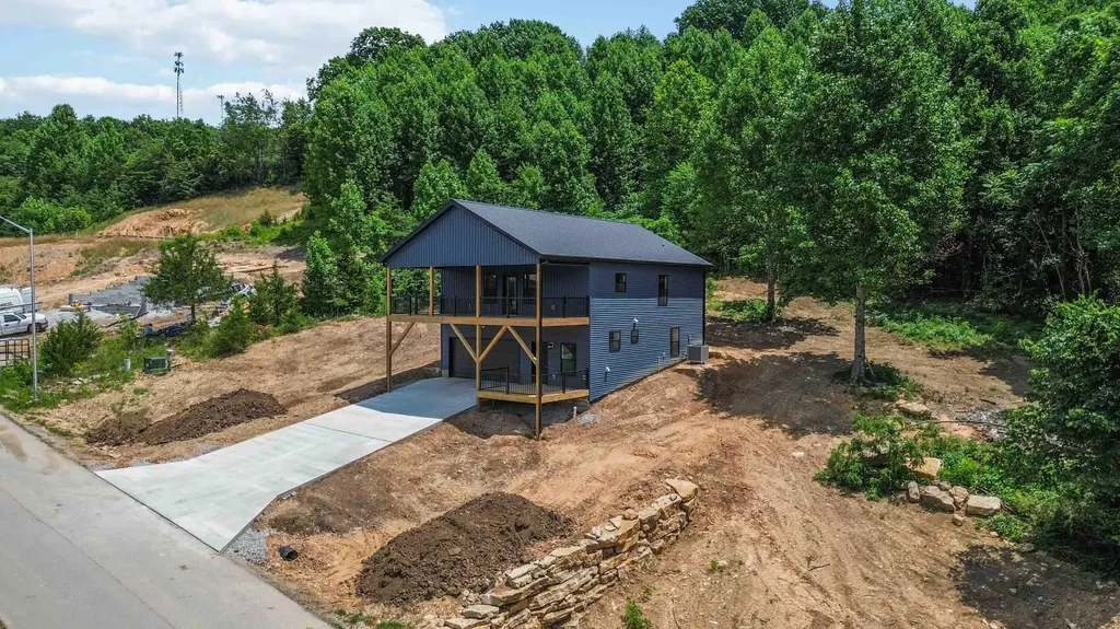 141 Limestone Street Mt Vernon KY 40456