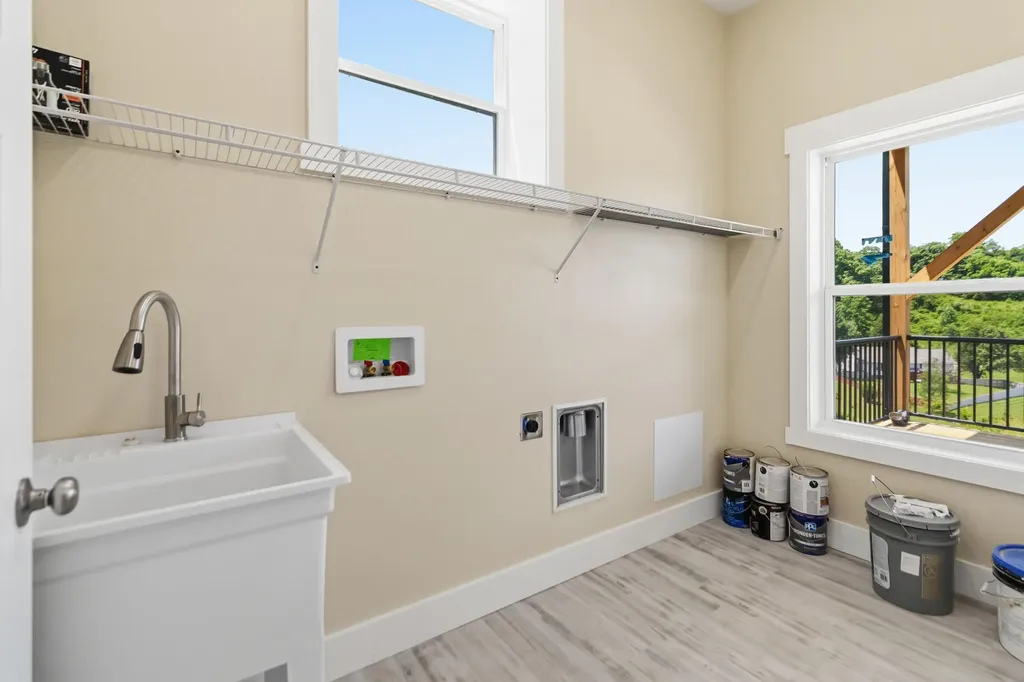 141 Limestone Street Mt Vernon KY 40456