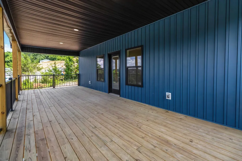 141 Limestone Street Mt Vernon KY 40456