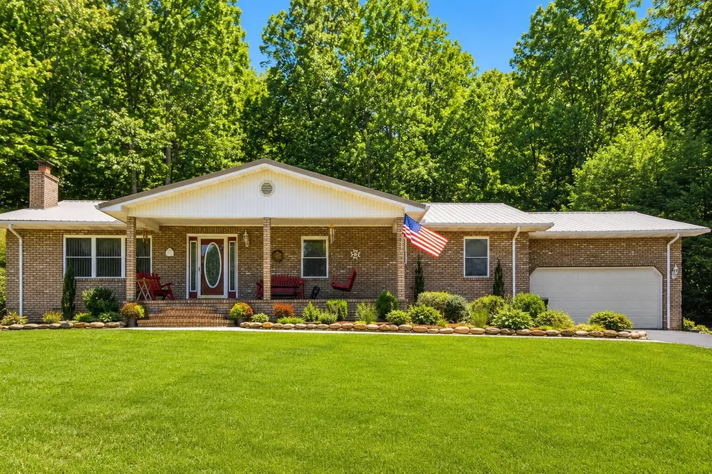 5318 Kentucky 1304 Hinkle KY 40953