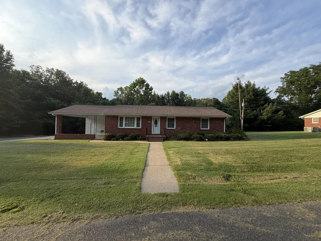 296 Barber Road Clinton KY 42031