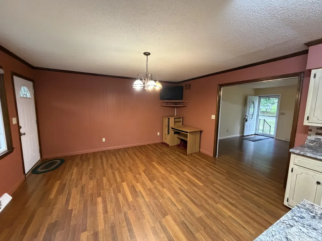 296 Barber Road Clinton KY 42031
