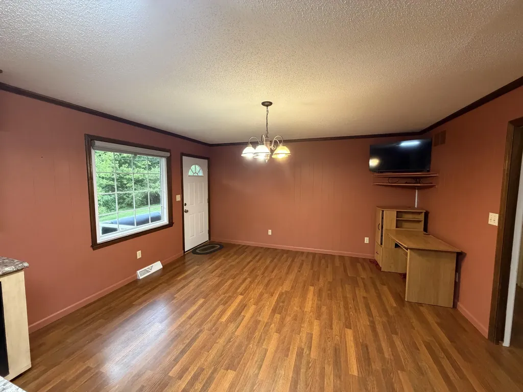 296 Barber Road Clinton KY 42031