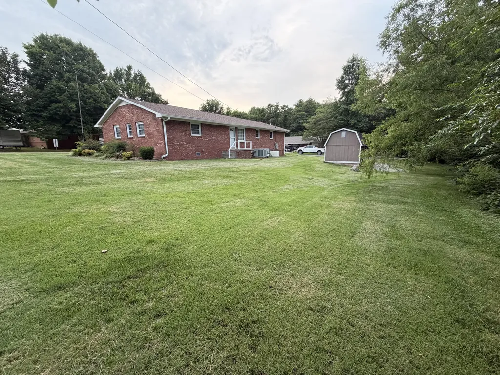 296 Barber Road Clinton KY 42031