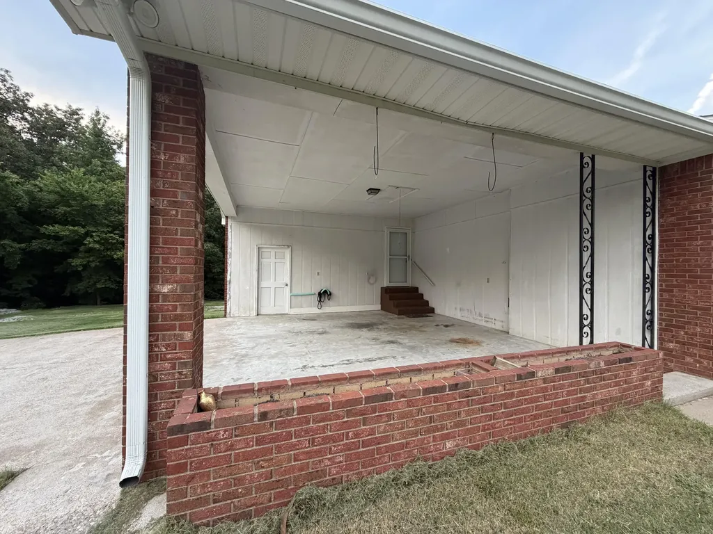 296 Barber Road Clinton KY 42031