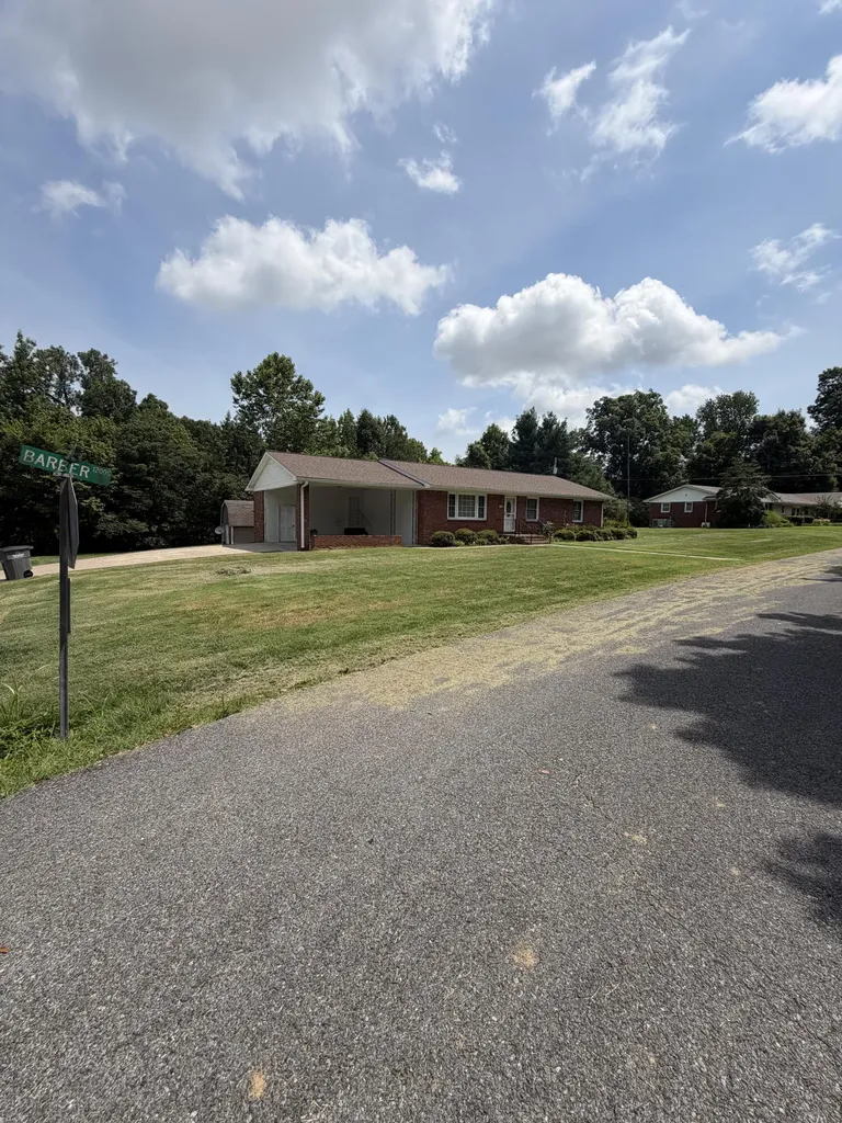 296 Barber Road Clinton KY 42031