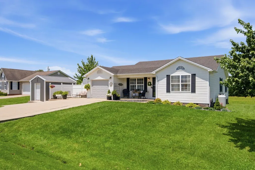 204 Beechwood Drive Berea KY 40403