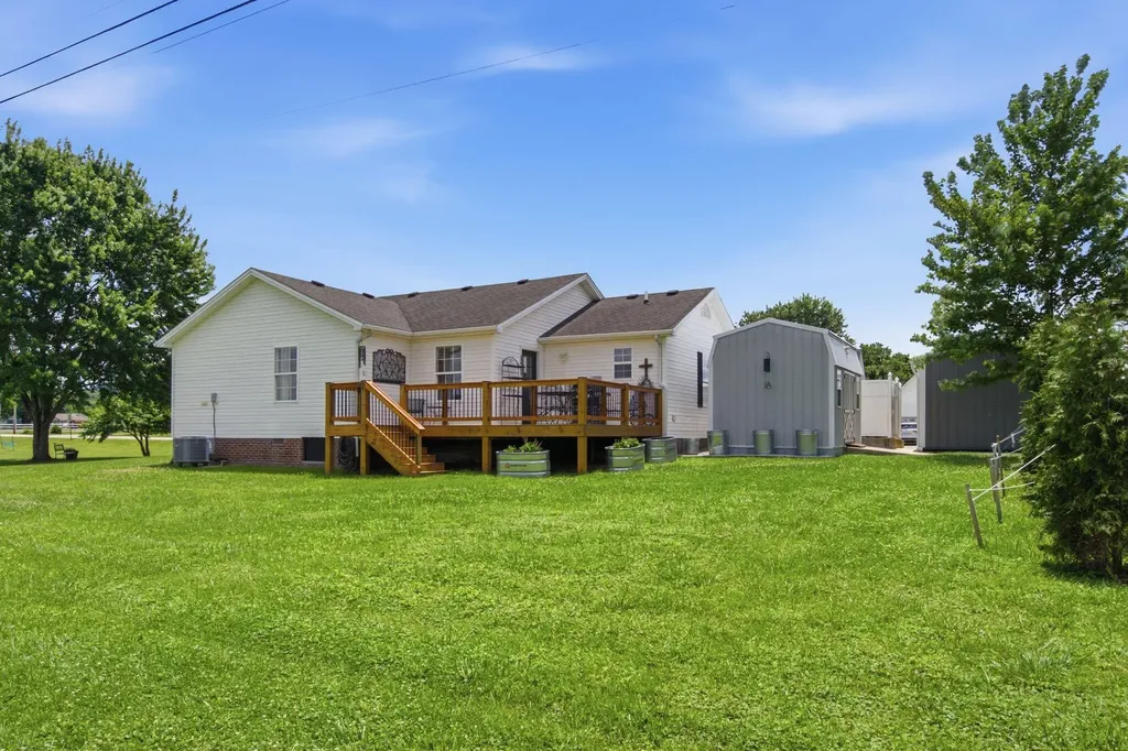204 Beechwood Drive Berea KY 40403