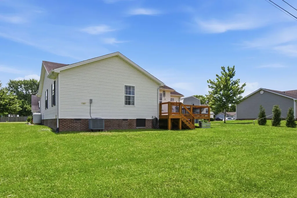 204 Beechwood Drive Berea KY 40403
