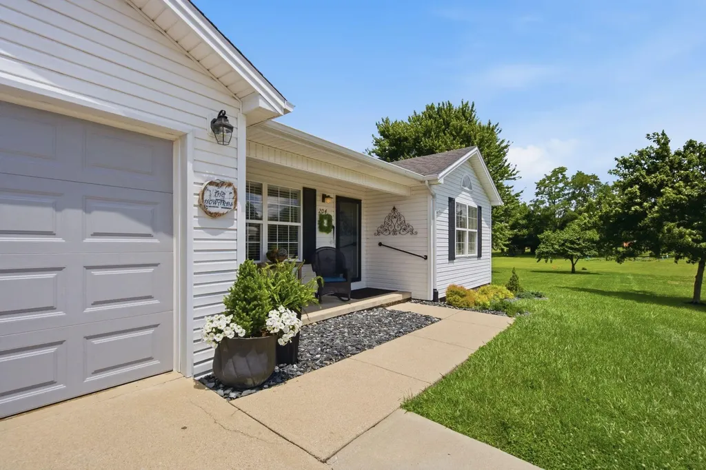 204 Beechwood Drive Berea KY 40403