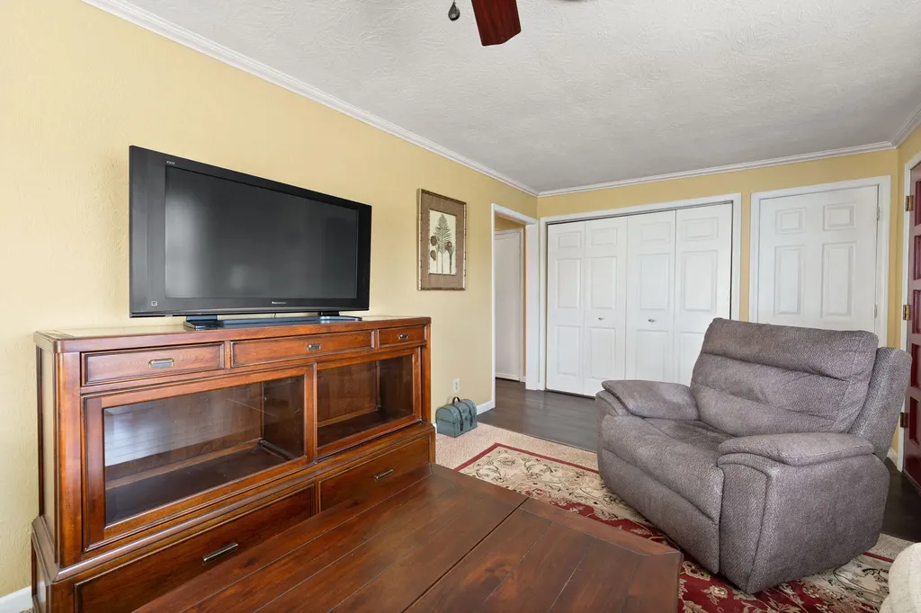 27 Waterworks Drive Somerset KY 42503