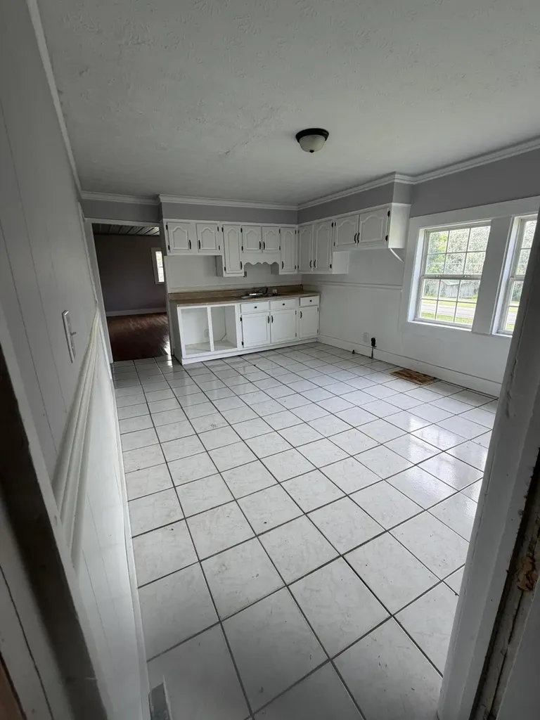 2718 Bee Creek Road Corbin KY 40701