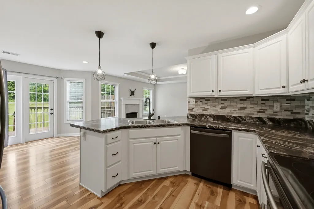 377 Sydney Way Richmond KY 40475
