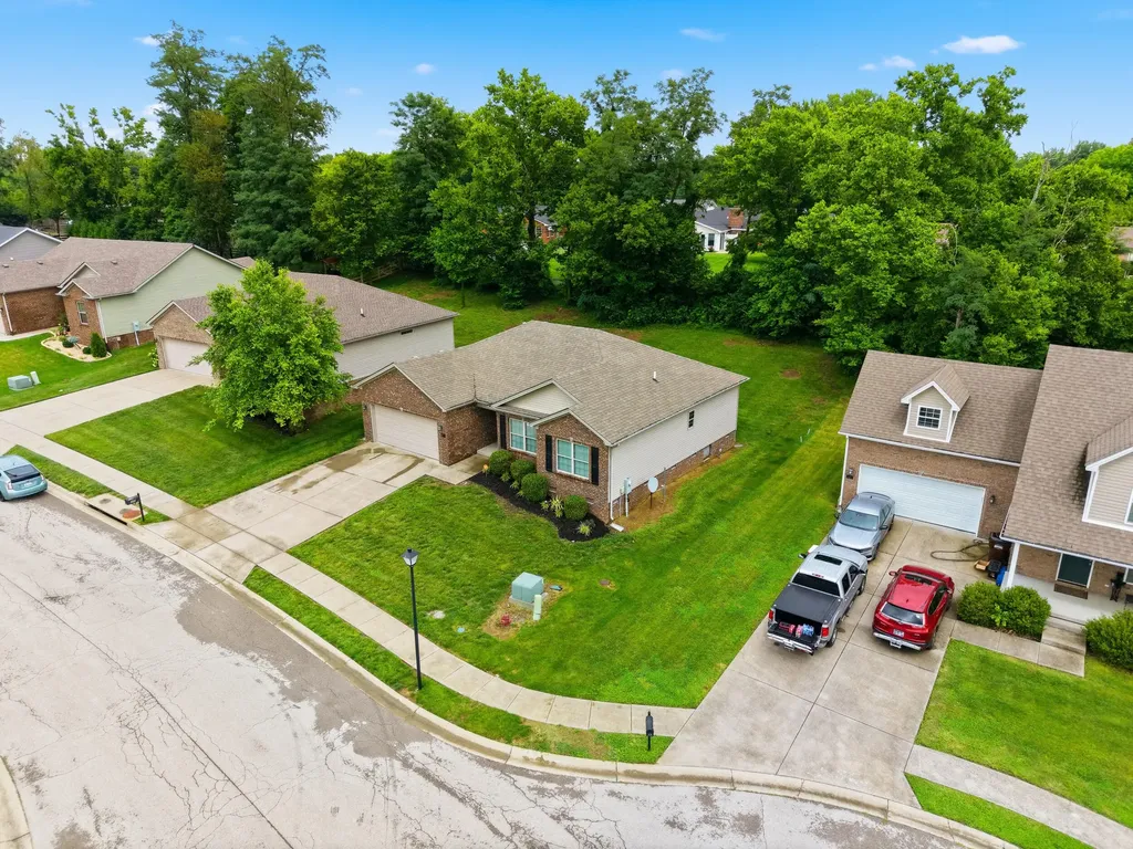 377 Sydney Way Richmond KY 40475