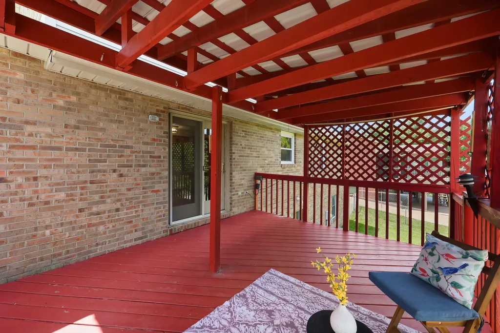 312 Castle Boulevard Paris KY 40361
