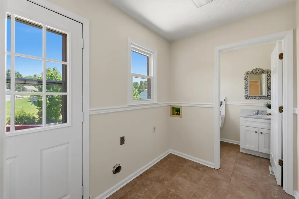 312 Castle Boulevard Paris KY 40361