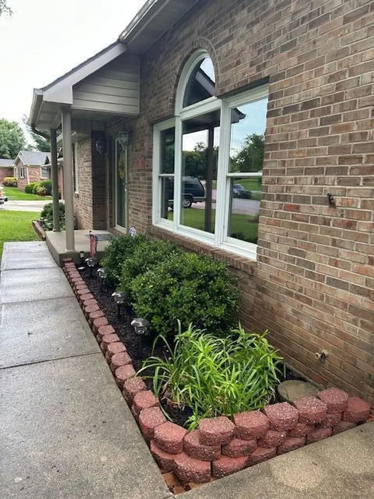 312 Castle Boulevard Paris KY 40361