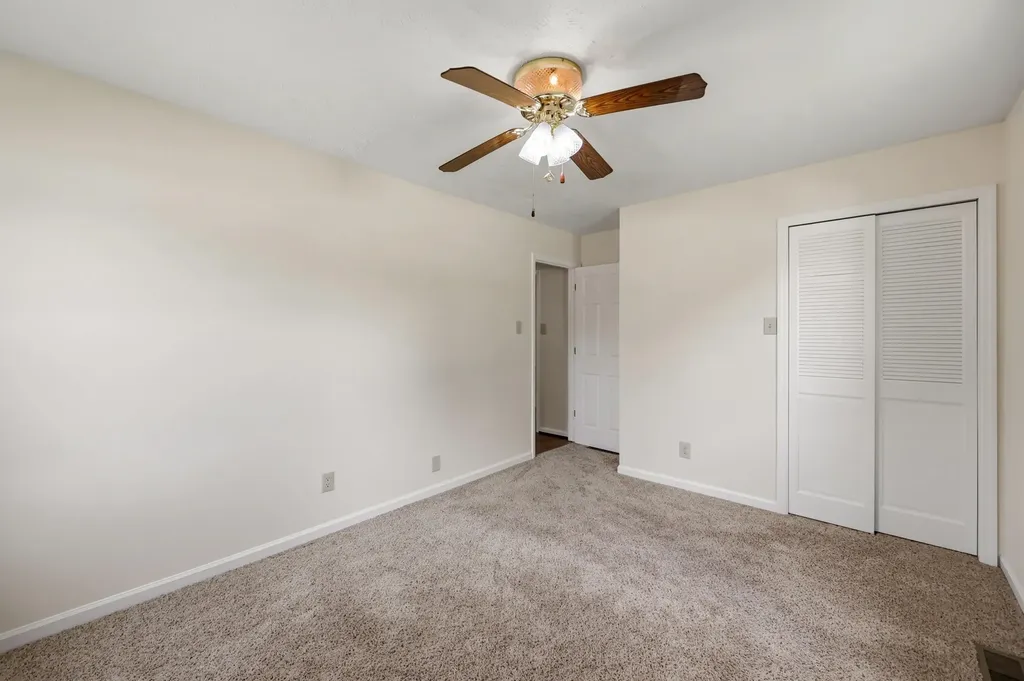 312 Castle Boulevard Paris KY 40361