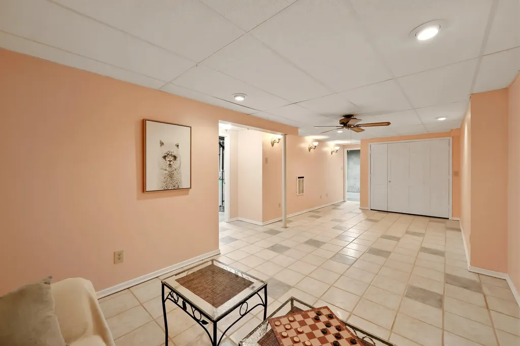 312 Castle Boulevard Paris KY 40361