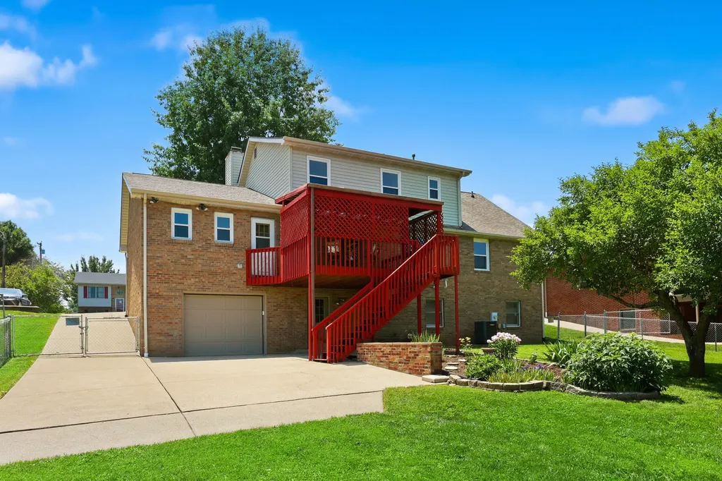 312 Castle Boulevard Paris KY 40361