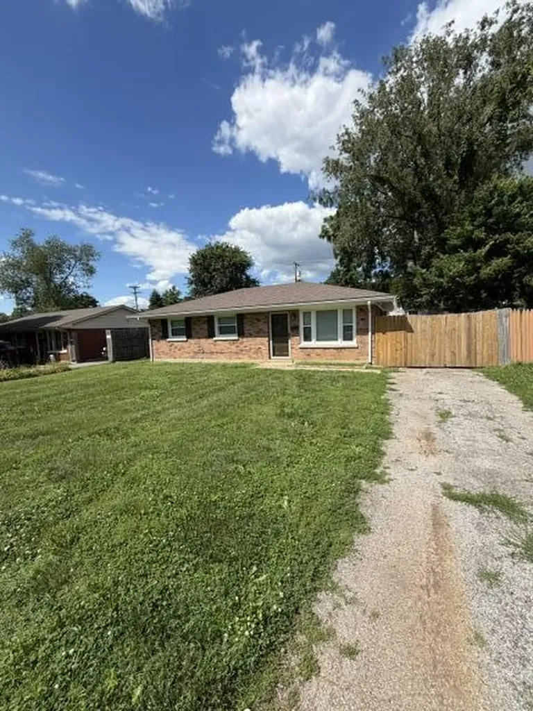 2059 Deauville Drive Lexington KY 40504