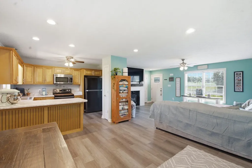 1080 Barker Lane Berea KY 40403