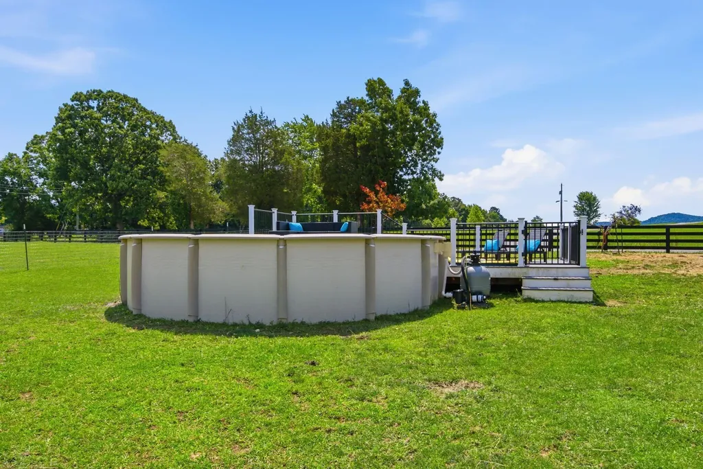 1080 Barker Lane Berea KY 40403