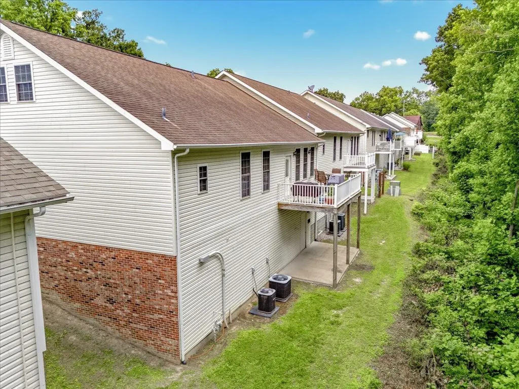 87 Blair Park Corbin KY 40701