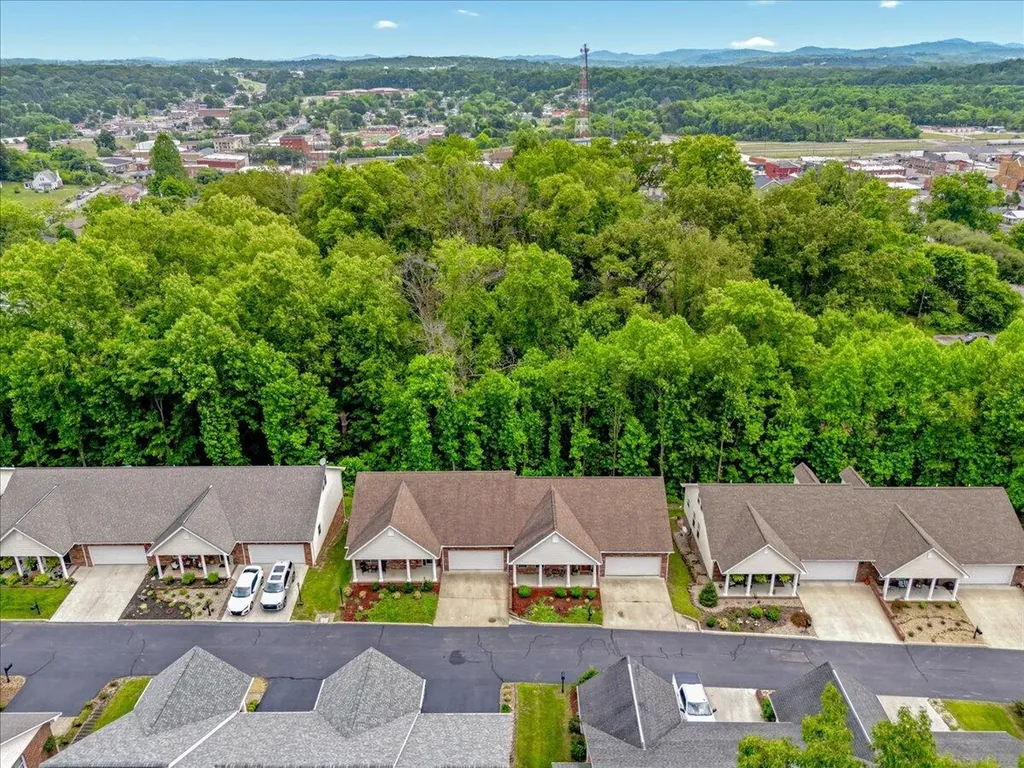 87 Blair Park Corbin KY 40701