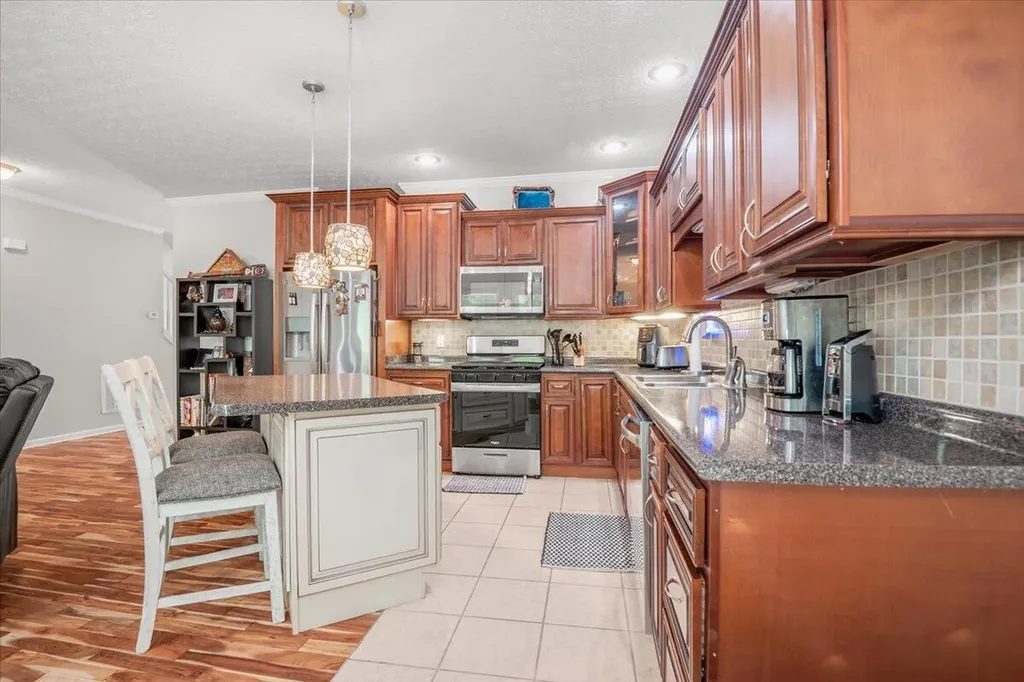 87 Blair Park Corbin KY 40701