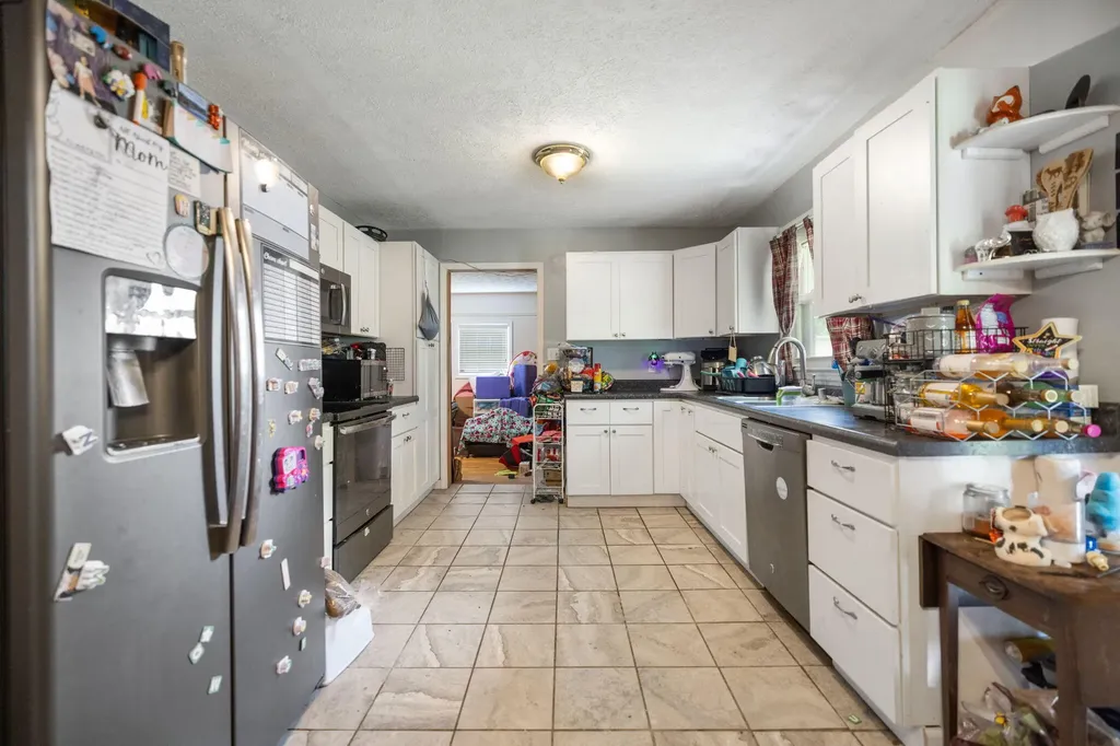 758 N Main Street Stanton KY 40380
