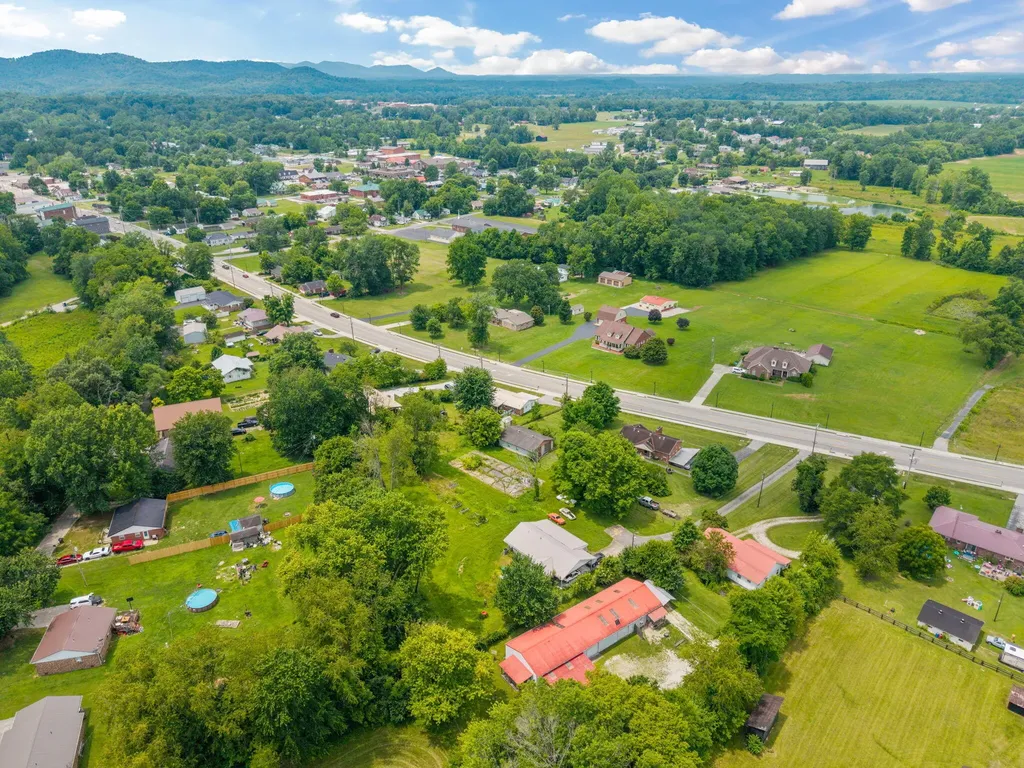 758 N Main Street Stanton KY 40380