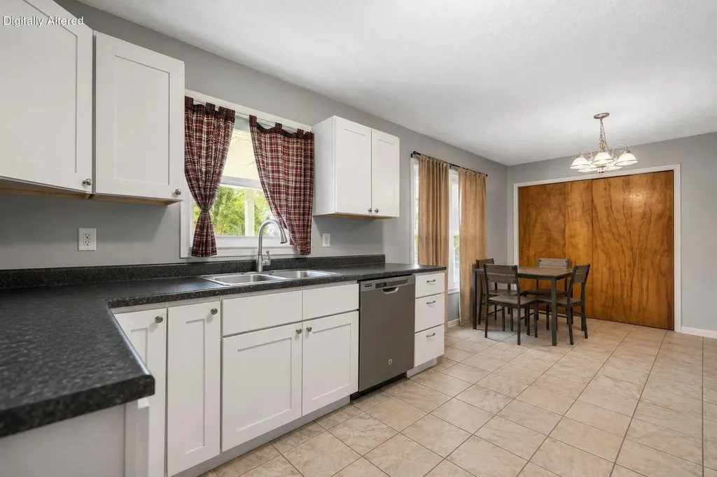 758 N Main Street Stanton KY 40380