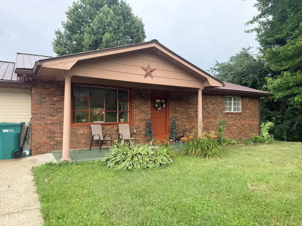 27 Poplar Lane Morehead KY 40351