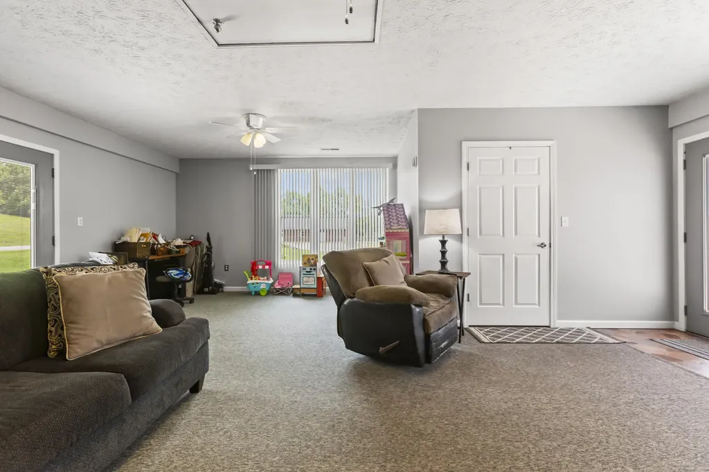 27 Poplar Lane Morehead KY 40351
