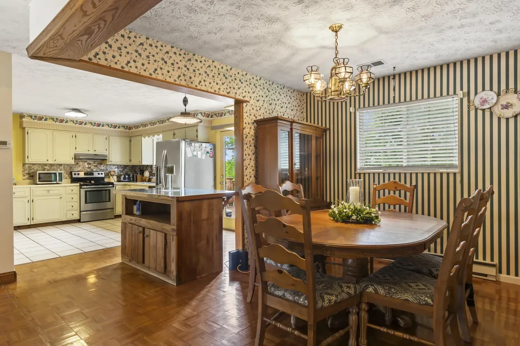 27 Poplar Lane Morehead KY 40351