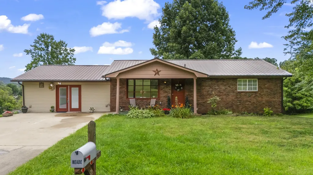 27 Poplar Lane Morehead KY 40351